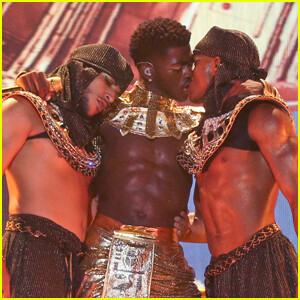 Lil Nas X Makes Out with Male Dancer During ‘Montero (Call Me By Your Name)’ Performance at BET Awards 2021 – Watch!