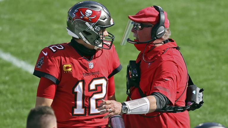 Tom Brady playing entire 2020 season with torn MCL could spell trouble for Bucs under NFL policy