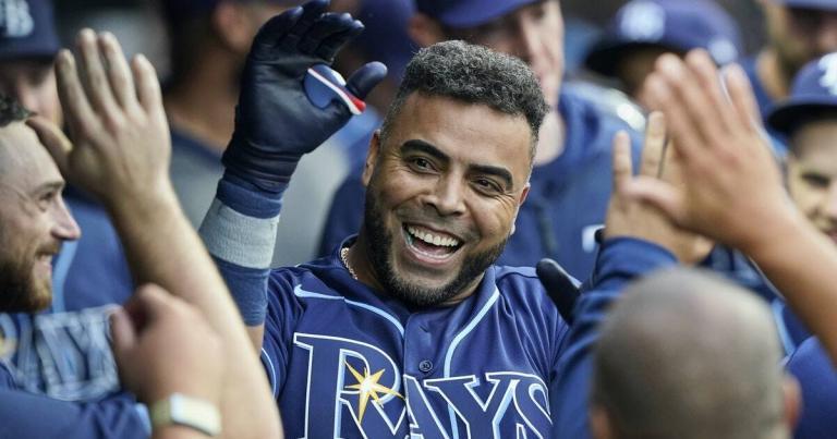Loss of Nelson Cruz leaves leadership void with Twins