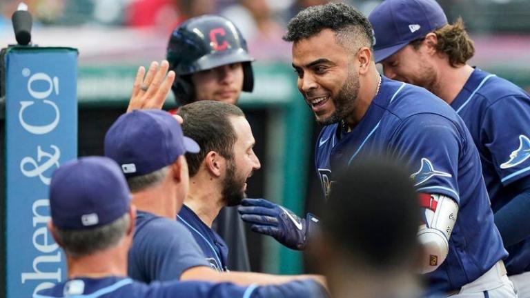 Nelson Cruz introduces himself to Rays with a home run