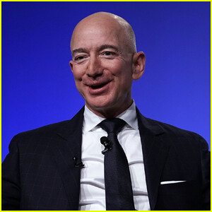 Jeff Bezos Successfully Goes to Space on Blue Origin Flight