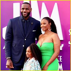 LeBron James Joins His Family & Co-Stars at ‘Space Jam: Legacy’ L.A. Premiere!