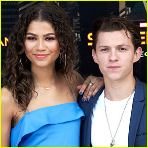 Zendaya & Tom Holland Spotted Kissing, Seemingly Confirming They’re a Couple!