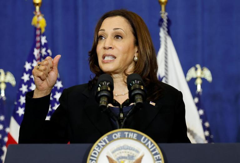Harris Won’t Quarantine After Meeting Texas Democrats Infected With COVID-19: Spokesperson