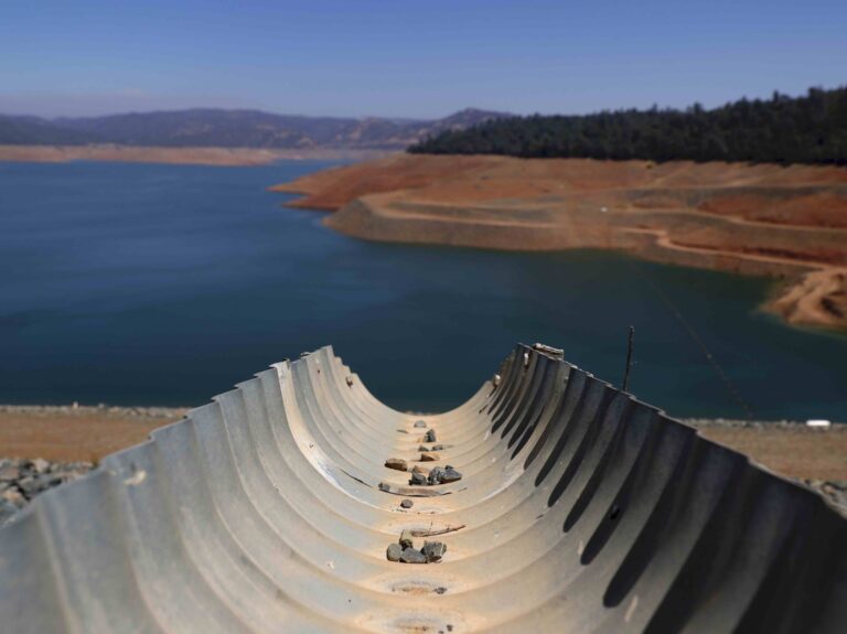 Drought Forces California to Shut Down Main Hydroelectric Power Plant