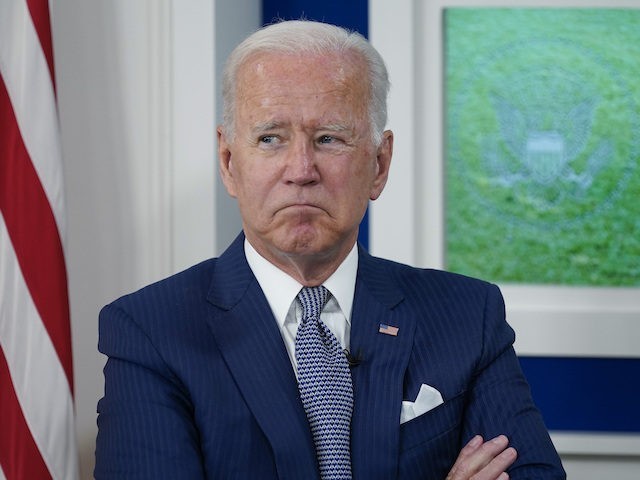 ACLU Rips Biden for Denying Border Crossers Will Be Paid $450K Each