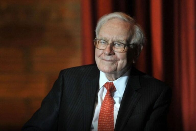 Warren Buffett advises young people on how to make twice the money they already make