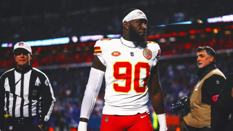 Chiefs DE Charles Omenihu reportedly has torn ACL, will miss Super Bowl